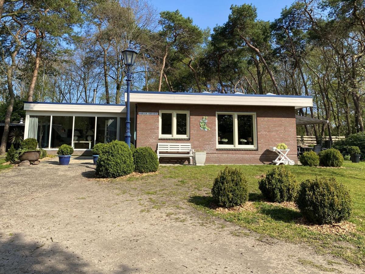 Beekdorp Holiday Home In Reutum Weerselo With Jacuzzi מראה חיצוני תמונה